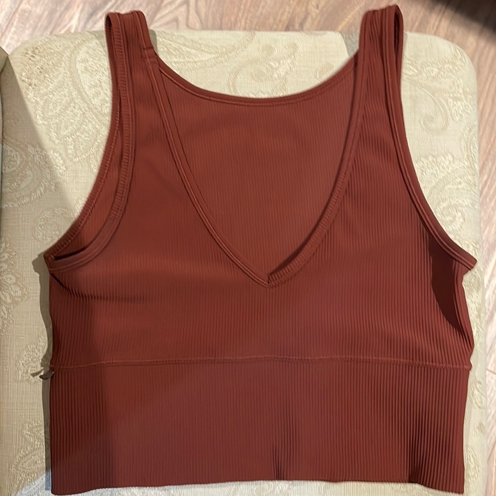 Lululemon ribbed Bra top M/L - Chocolate/Rust